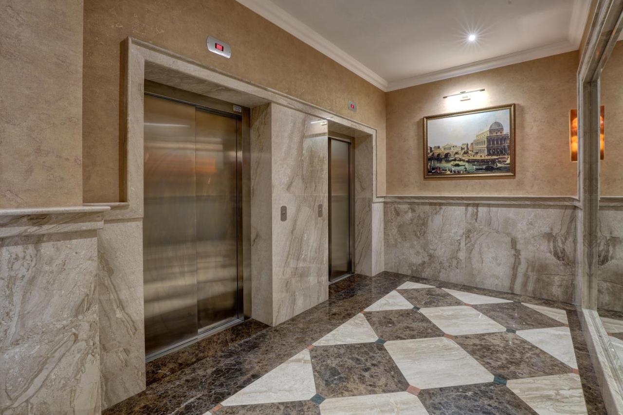 Premium Center Apartment In Grand Karavel Varna Exterior photo